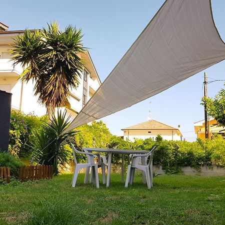 Casa Vacanze Darena Tortoreto Luaran gambar
